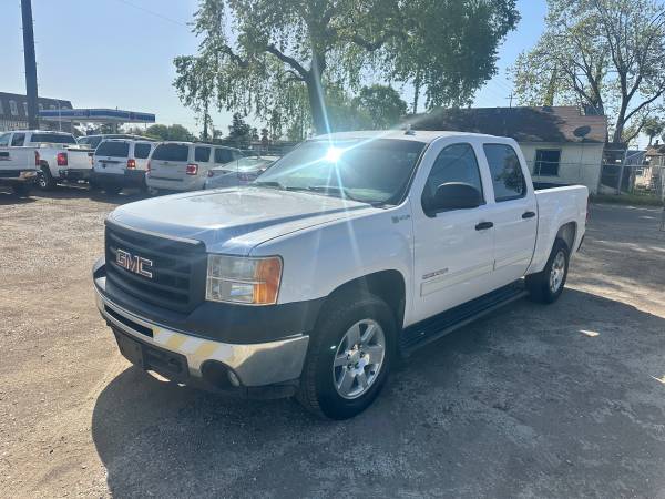 2013 GMC Sierra K1500 Hybrid 4X4 Crew Cab - $9,900 (Lodi)63619230757379123