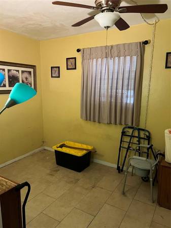 $300,000 / 1352ft2 - 3B/2B Single Family Home in Hollywood West (Hollywood Beach)63906441000835122