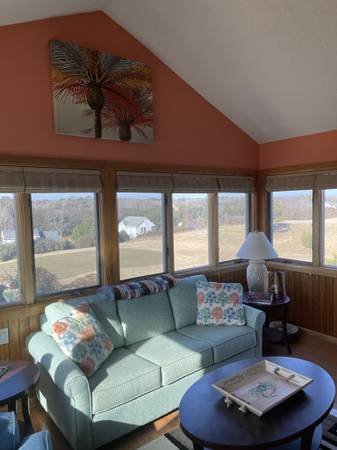 $1,600 / 1br - 950ft2 - Luxurious Apartment (Kitty Hawk)63862069839235120