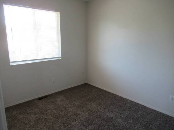 $1,275 / 2br - 1100ft2 - 2009 Lelaray Street Unit A (Colorado springs)63658129675139122