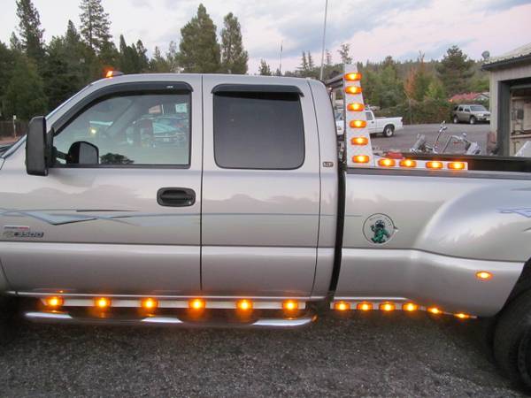 GM Truck Lighted Bed and Rocker Panel Rails 1