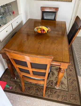 Dining Room Table w/ Six Chairs, Ashley Furniture 1