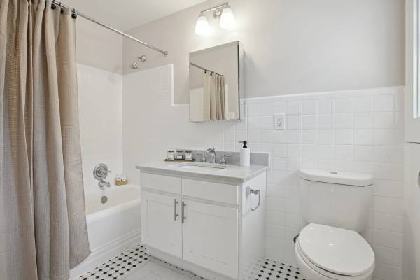 $1,699 Rise & Shine at The Phoenix – Your D.C. Nest Awaits! (Washington D.C.)63916757866882124