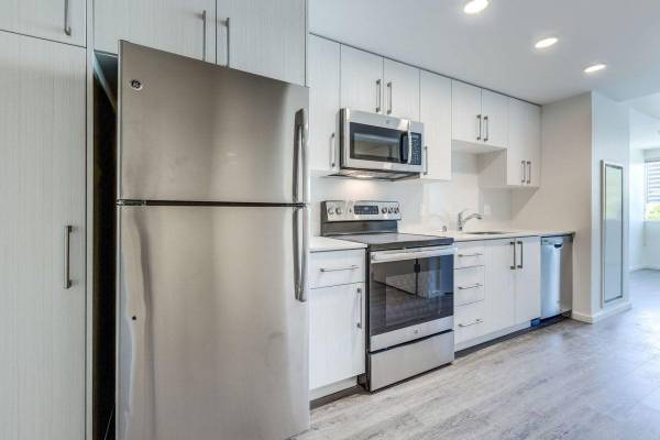 $2,795 / 757ft2 - Concierge Services, Studio Fit Fitness Center, Air Conditioning (Capitol Hill, Seattle)64031311435651124