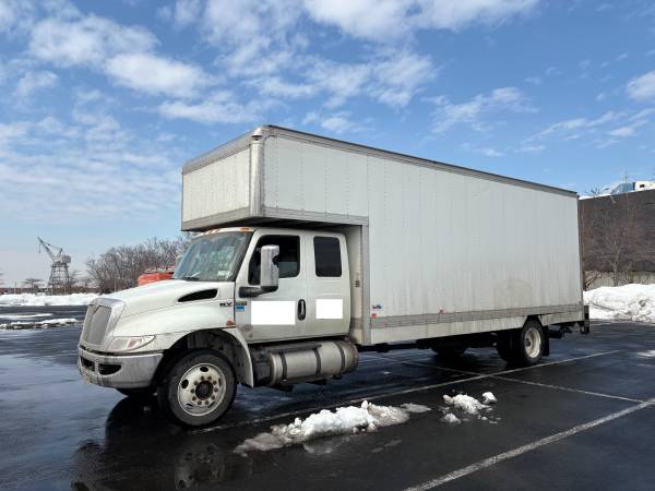 2022 International MV 4300 Extended - Photo 2