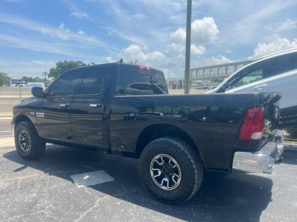 2013 RAM QUAD CAB 140.5 - Photo 6