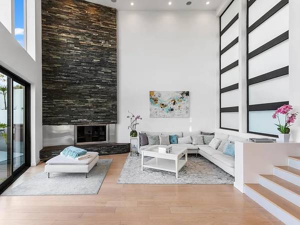 $1,190 / 3br - 1700ft2 - Alquiler de lujo: casa de 3 dormitorios y 2.5 baños con spa y piscina!! (Los Ángeles)63701054256259122