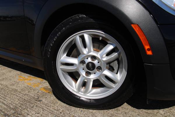 2012 R56 MINI COOPER Hardtop NEGRO MEDIANOCHE, MANTENIMIENTO REALIZADO. Solo 94 mil millas - $6,500 (especializados únicamente en MINI / FINANCIAMIENTO DISPONIBLE)63469890124547122