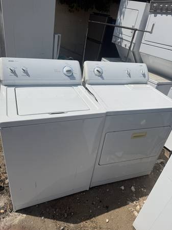 Kenmore 500 series washer and gas dryer   top load 1