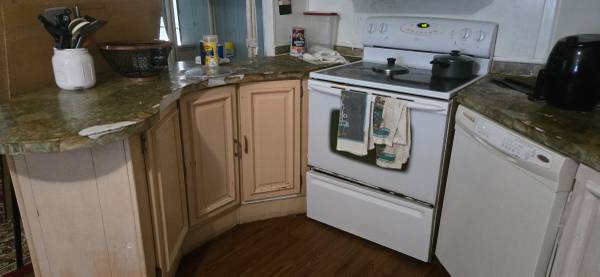 $850 / 3br - 1500ft2 - Double wide mobile home (Laguna Beach)63910447938818122