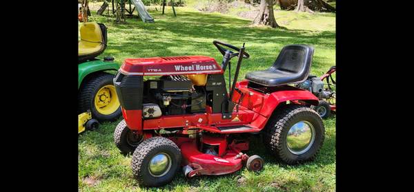 Toro wheelhorse YT12A Automatic Drive 1