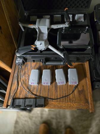 DJI Mavic Air 2S Drone 4K, Case & lots of Batteries 1