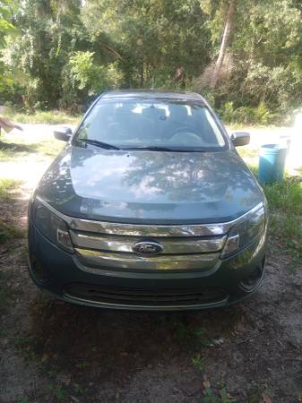 2012 Ford Fusion SE 1