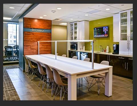 🏢 Meeting Rooms & Flexible Memberships —Regus 1