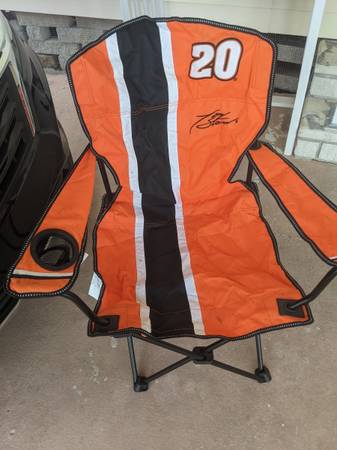 Tony Stewart beach chair 1