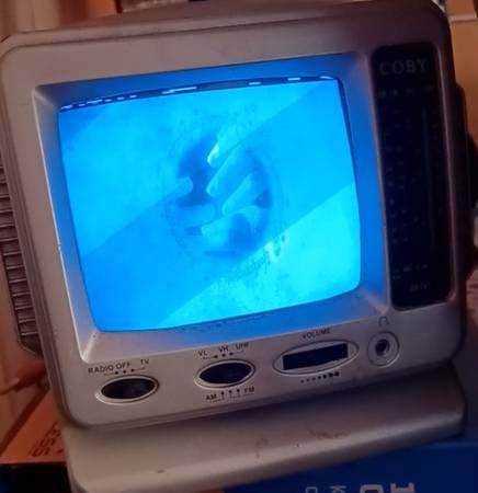 Portable TV/Radio/Monitor 1