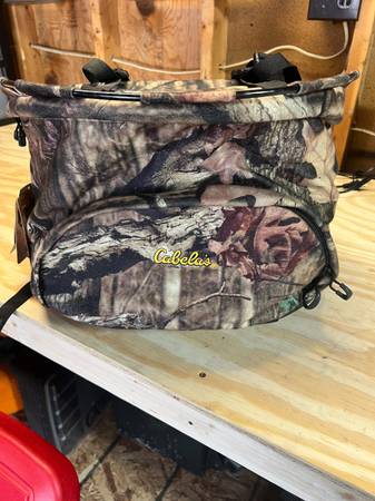 Cabelas all day waist pack - $50 (Waukesha)63470463853955120