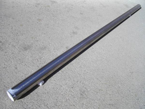 1 1/2” Titanium Round Bar 1