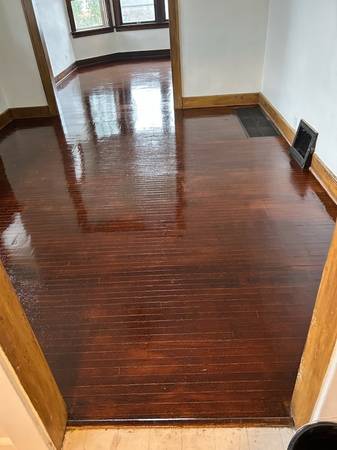 $770 / 2br - 750ft2 - 2br, 1bath cozy apt for rent - AVAIL NOW! (Toledo)63836552755331122