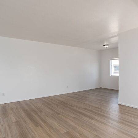 $1,100 / 2br - 850ft2 - Bellevue Estates Apartments63674963551489123