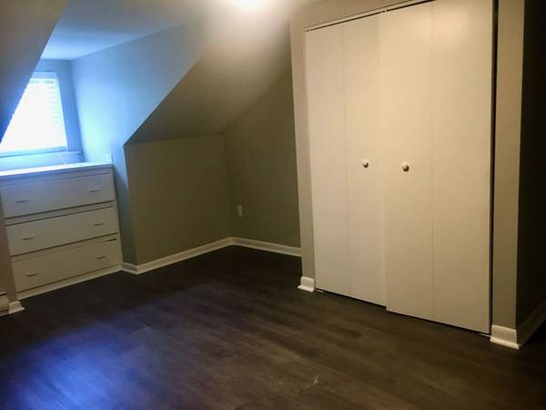$995 / 1br - 427ft2 - 1/bd, Located in , Granite or Stone Countertops64013365319298120