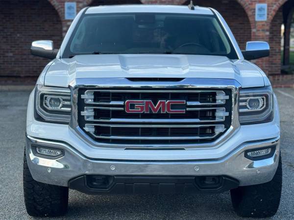 2018 GMC Sierra 1500 Crew Cab !!! - $33000.00 (Hampton)63470582410881121