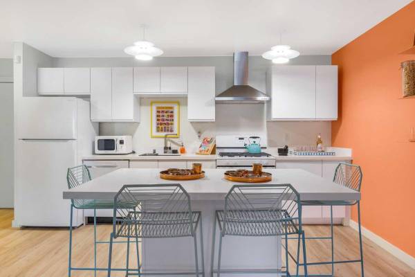 $3,917 / 3br - 1030ft2 - Laundry Facilities, Ceiling Fans, Washer/Dryer, Dishwasher (fremont / union city / newark)63834322934273123