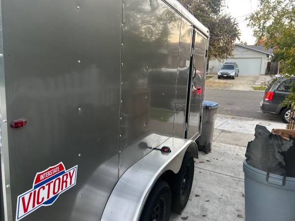 14ft Interstate Victory Enclosed Cargo Trailer Tandem Axle ramp door 1