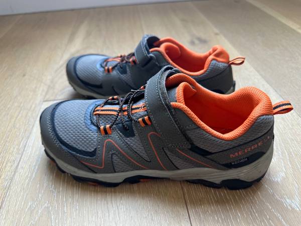 Boy's Merrell Trail Quest Hiking Shoes 1