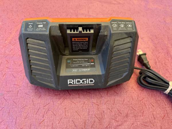 Ridgit Battery Charger 1