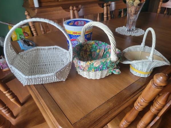 3 Baskets 1