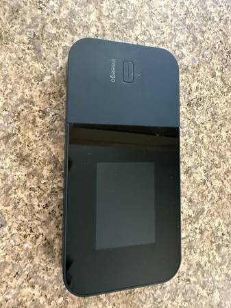 Inseego Mifi X Pro M3100 Mobile Hotspot Jetpack. 1