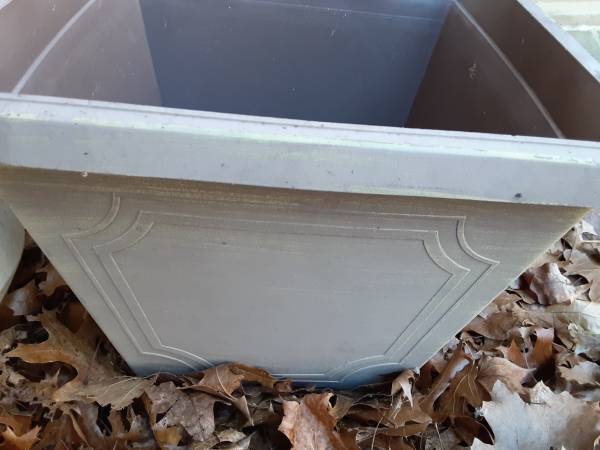 Grey square plant pot. 15” square x about 13" high. Maybe drop off 1