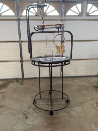 Bird Stand 1