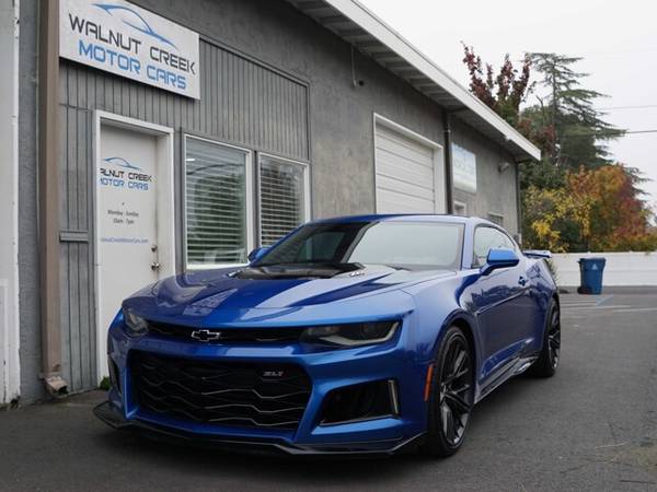 2018 Chevrolet Chevy CAMARO ZL1 COUPE 2D 1