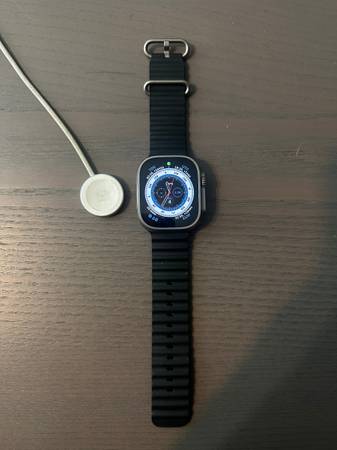 Apple Watch Ultra, Excellent Condition 1