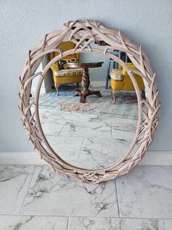 Decorative mirror 1