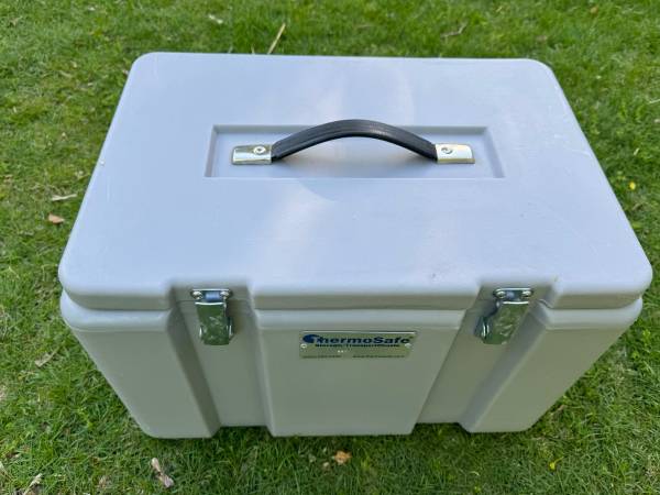 Commercial Grade Cooler Storage Insulated Field Carrier, 1 cube feet 1