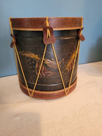 Trash Can With Eagle 1