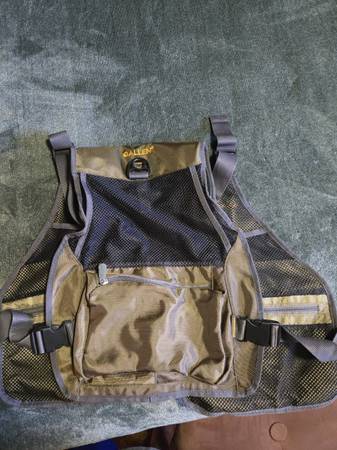 Fly fishing vest 1