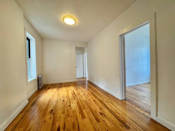 $4,350 / 2br - Williamsburg - Amplio 2 habitaciones - Ascensor - Calefacción incluida - ¡Sin comisión! (Williamsburg)63661255596545121