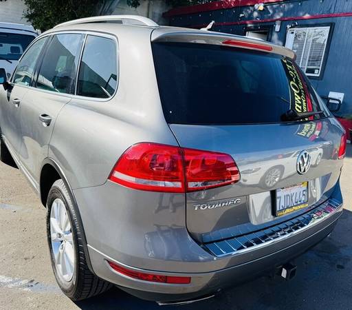 2014 Volkswagen Touareg V6 Sport - $7,99563624739720579122