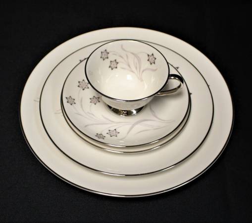 30pc Mid-Century Flintridge China Set – $35 OBO 1