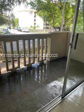 $1,650 / 1br - 714ft2 - Large 1 bedroom with balcony in the heart of San Souci (NORTH MIAMI)64049279068674122