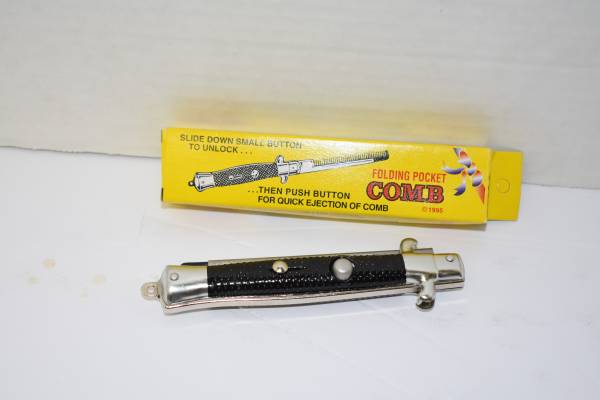 automatic push button comb 1