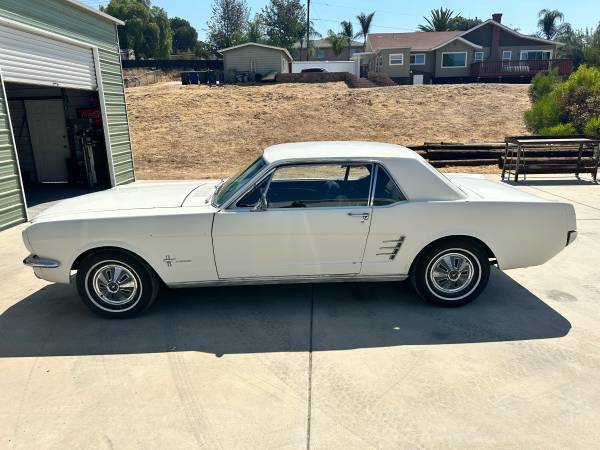 1966 Mustang 6cyl coupe - $11,900 (Santee)63440434958977123