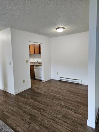 $1,270 / 2br - 900ft2 - Two Bedroom Homes - start at $1270 & NO SECURITY DEPOSIT - Apply Now! (Vancouver)63914737924098123