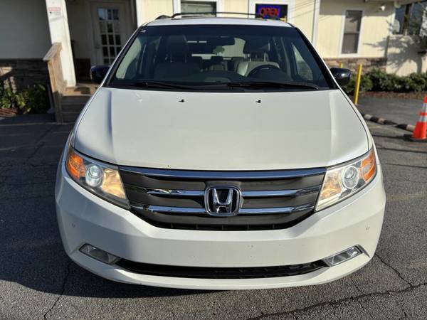 2013 Honda Odyssey White - $1800 DOWNPAYMENT - BUY HERE PAY HERE - PER - $1,800 (Doraville)63621024419841121