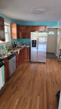 $3,000 / 4br - 1400ft2 - House for rent (West Haven)64010332679683120