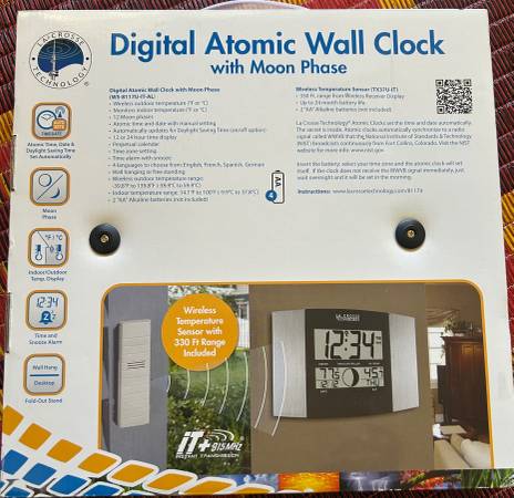La Crosse Technology Wall Atomic Clock Temperature Sensor & Moon Phase - $25 (San Jose)63471478810499121